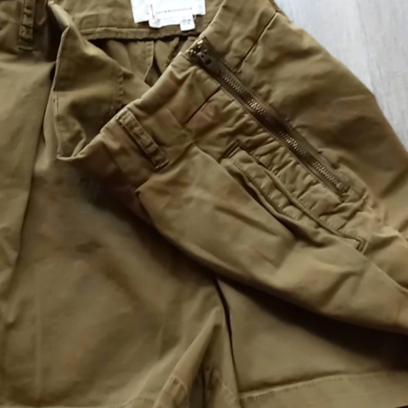 Anthropologie high waisted pleated shorts size 0 - Picture 7 of 11